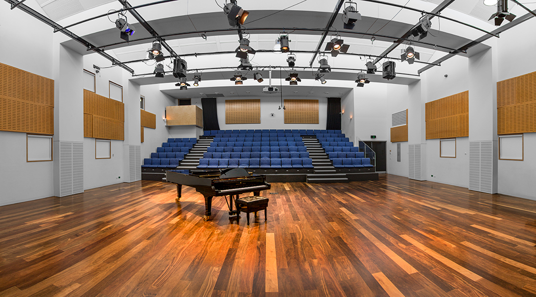 20_2019-vcass_facilities-recitalroom-pano_01